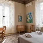 Bed & Breakfast Bb La Bella Addormentata E Il Principe Calaf Lucca
