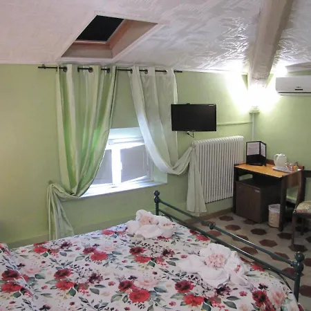 Bb La Bella Addormentata E Il Principe Calaf Bed & Breakfast Lucca