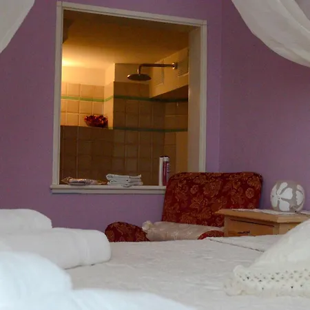 Bb La Bella Addormentata E Il Principe Calaf Bed & Breakfast Lucca