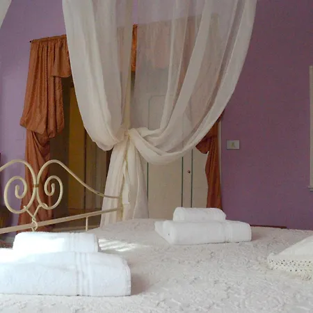 Bed & Breakfast Bb La Bella Addormentata E Il Principe Calaf 3*