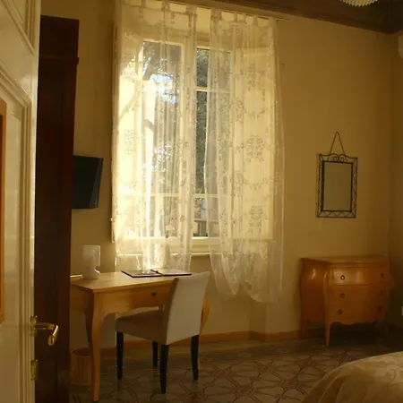 Bb La Bella Addormentata E Il Principe Calaf Bed and Breakfast 4*